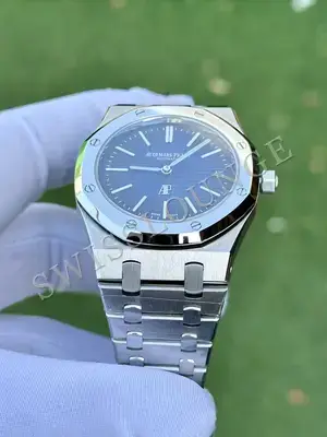 Audemars Piguet Royal Oak "Siyah Kadran" — 4. görsel