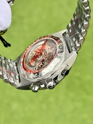 Breitling Avenger "II Chronograph Çelik Kasa Siyah Kadran" — 7. görsel
