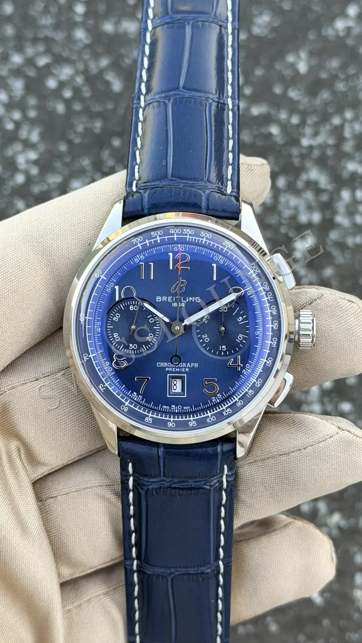 Breitling Avenger "Premier Chronograph"