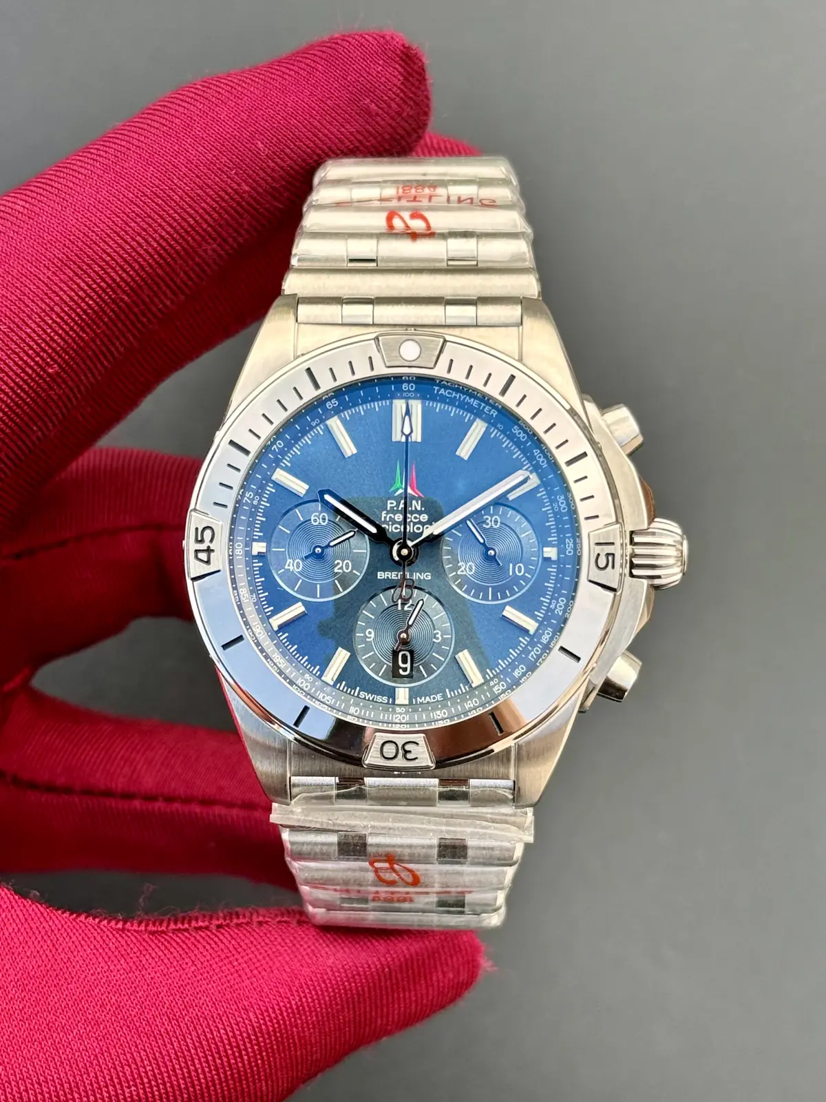 Breitling Avenger