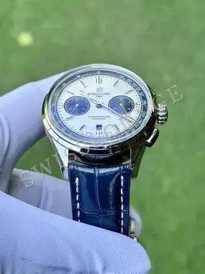 Breitling Navitimer 43 mm "Çelik Kasa Mavi Kadran Deri Kordon" B01 No. 02 — 4. görsel