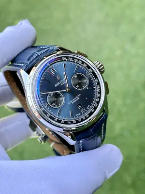 Breitling Navitimer 43 mm "Yil Çelik Kasa Mavi Kadran Deri Kordon" B01 No. 03 — 2. görsel