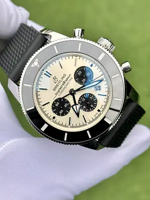 Breitling Superocean 44 mm "Heritage II Beyaz Kadran" No. 02 — 2. görsel