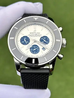 Breitling Superocean 44 mm "Heritage II Beyaz Kadran" No. 02 — 4. görsel