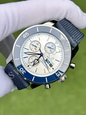 Breitling Superocean "Heritage Chronograph" — 3. görsel