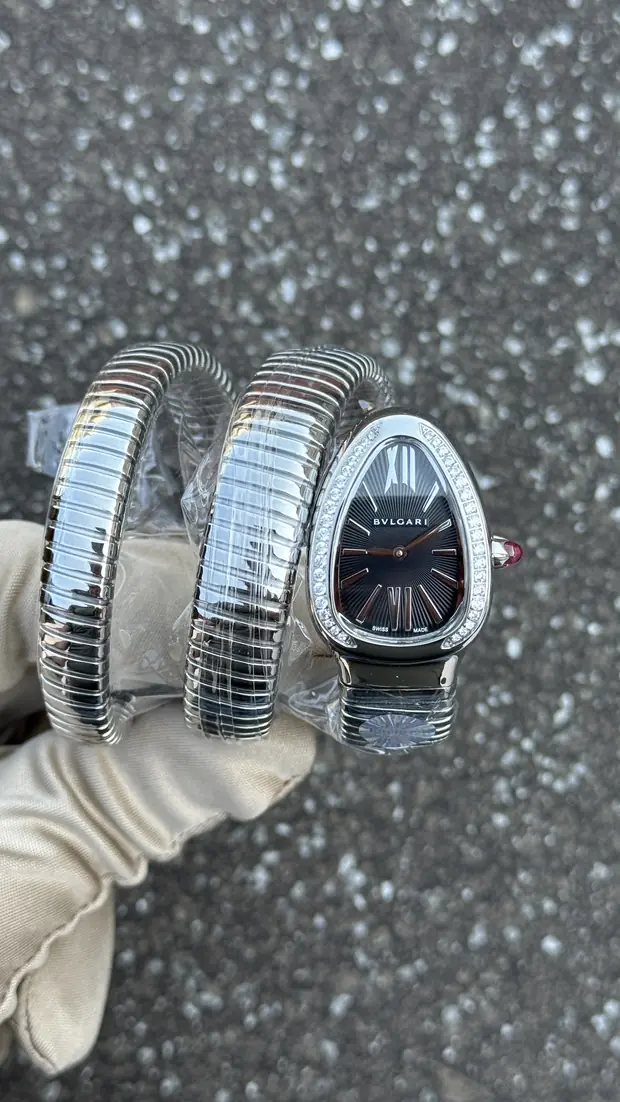 Bvlgari Serpenti No. 04