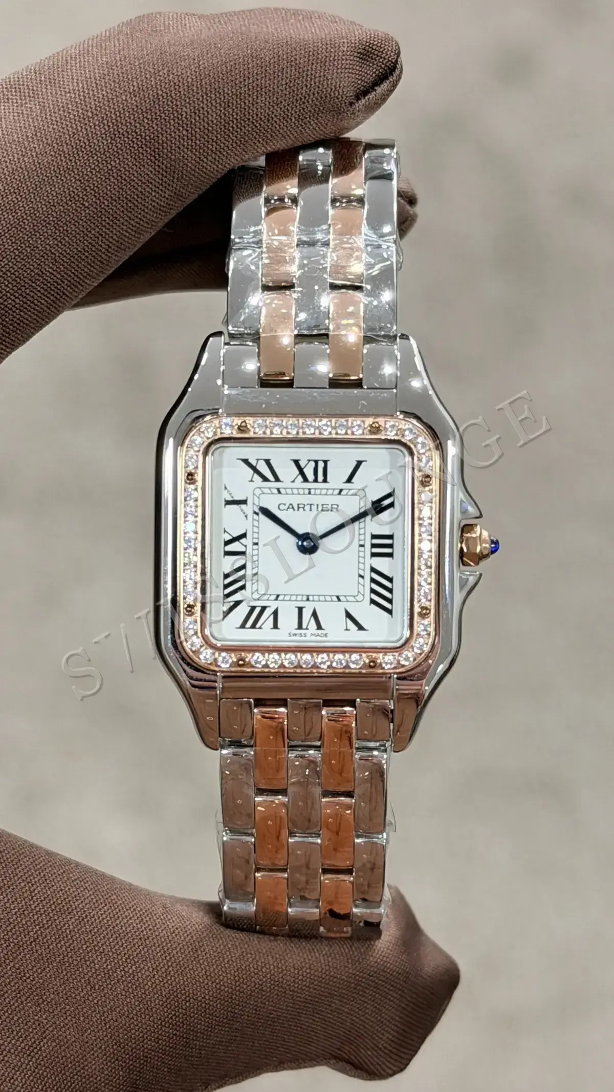 Cartier Panthere "Çelik Rose Taşlı Bezel"