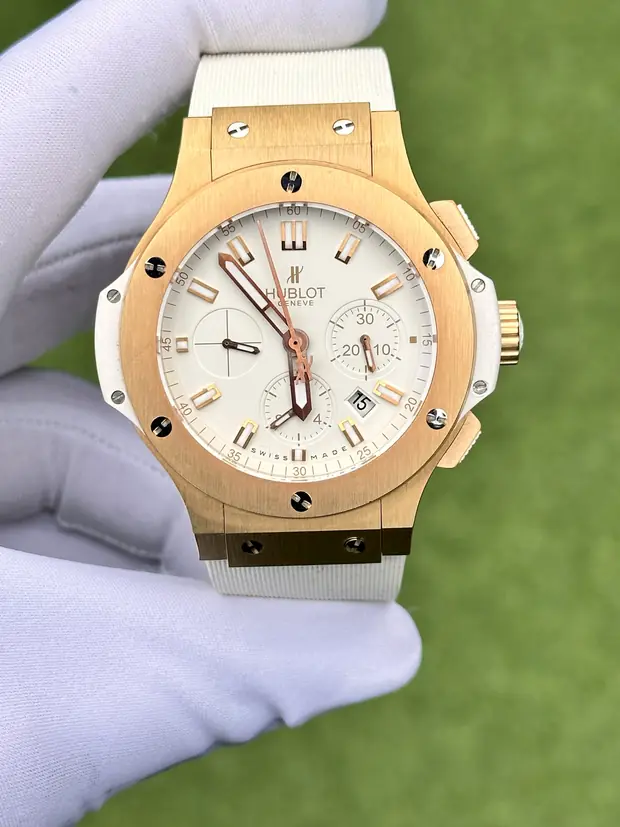 Hublot Big Bang "Series Rose Gold White Dial"
