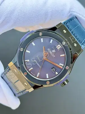 Hublot Classic Fusion 42 mm "Seramik Mavi Kadran" — 3. görsel