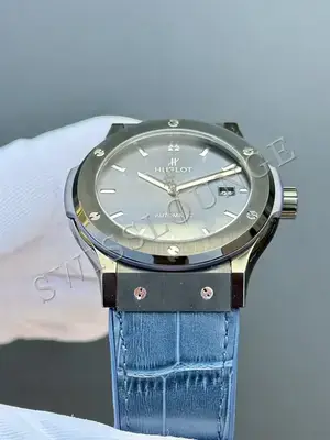 Hublot Classic Fusion 42 mm "Seramik Mavi Kadran" — 4. görsel