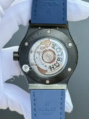 Hublot Classic Fusion 42 mm "Seramik Mavi Kadran" — 7. görsel