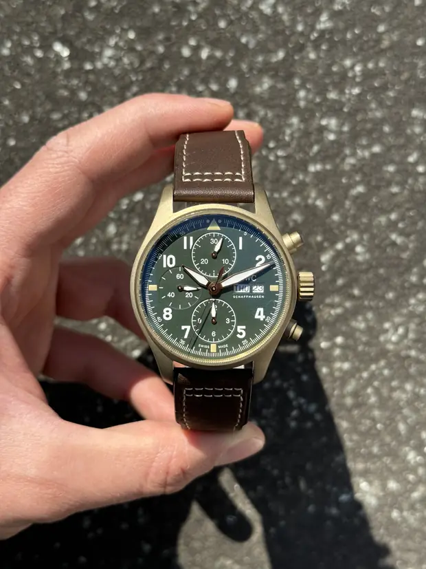 IWC Pilot "Spitfire Chronograph Pembe Altın Kasa Gri Kadran"