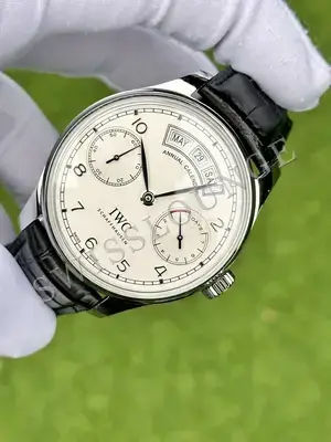 IWC Portugieser "Portuguese Annual Calendar Çelik Kasa Beyaz Kadran Beyaz Gosterge" IW503502 No. 01 — 3. görsel