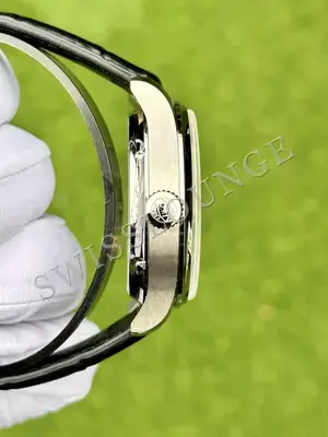 IWC Portugieser "Portuguese Annual Calendar Çelik Kasa Beyaz Kadran Beyaz Gosterge" IW503502 No. 01 — 6. görsel