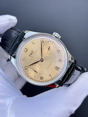 IWC Portugieser "Portuguese Annual Calendar Çelik Kasa Mavi Kadran" IW503502 — 2. görsel