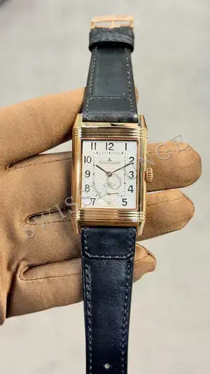Jaeger LeCoultre Reverso "Yellow Gold" — 1. görsel