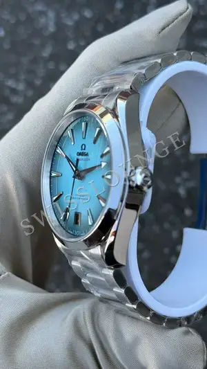 Omega Seamaster "Aqua Terra Tiffany Blue" — 6. görsel