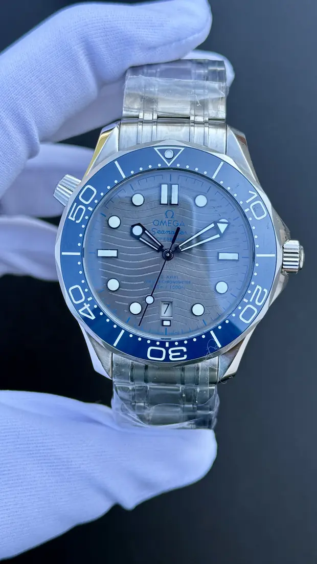 Omega Seamaster "Basel 2018 Mavi Kadran" 300M