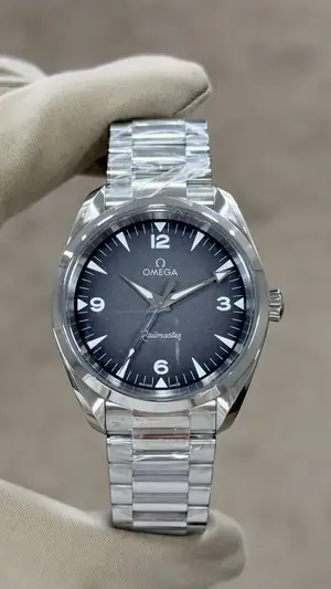 Omega Seamaster "Spectre Limited Edition Çelik Kasa Siyah Kadran" 007 No. 02 — 1. görsel
