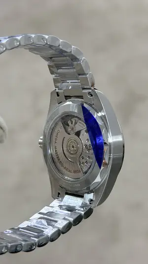 Omega Seamaster "Spectre Limited Edition Çelik Kasa Siyah Kadran" 007 No. 02 — 5. görsel