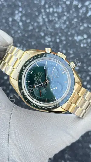 Omega Speedmaster "Moonwatch Moonshine Gold" — 2. görsel