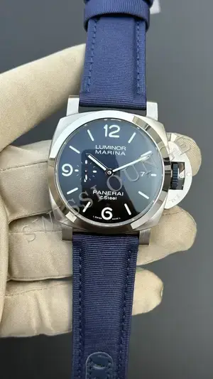 Panerai Luminor "1950 GMT" — 1. görsel
