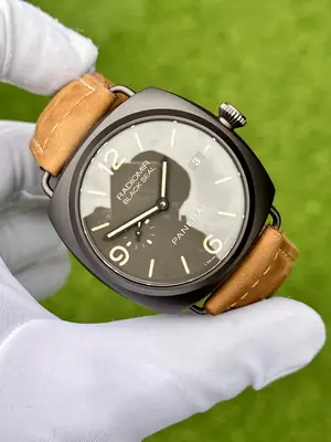 Panerai Radiomir "Black Seal Seramik Kasa Kahverengi Kordon" — 2. görsel