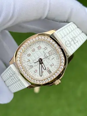 Patek Philippe Aquanaut 5068R, 3. görsel