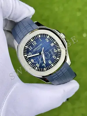 Patek Philippe Aquanaut "Çelik Kasa Mavi Kadran" 5168 No. 02, 2. görsel