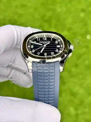 Patek Philippe Aquanaut "Çelik Kasa Mavi Kadran" 5168 No. 02, 4. görsel