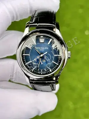 Patek Philippe Aquanaut "Çelik Kasa Mavi Kadran" 5168 No. 03 — 1. görsel
