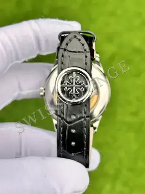 Patek Philippe Calatrava "Gri Kadran" — 7. görsel