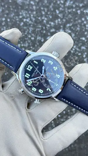 Patek Philippe Calatrava "Mavi Kadran Deri Kordon" — 2. görsel