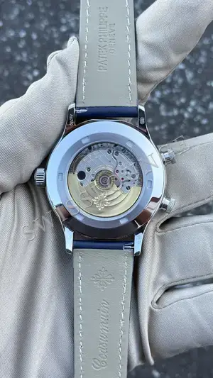 Patek Philippe Calatrava "Mavi Kadran Deri Kordon" — 7. görsel