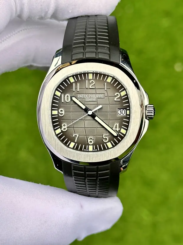 Patek Philippe Aquanaut "Çelik Kasa Mavi Kadran" 5168 No. 20