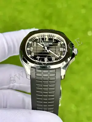 Patek Philippe Aquanaut "Çelik Kasa Mavi Kadran" 5168 No. 20 — 4. görsel