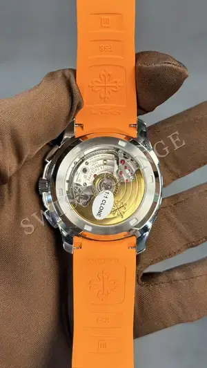 Patek Philippe Aquanaut "Chronograph Çelik Kasa Turuncu Kordon" — 7. görsel