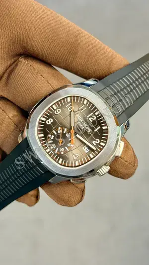 Patek Philippe Aquanaut "Chronograph Pembe Altın Gri Kordon" — 3. görsel