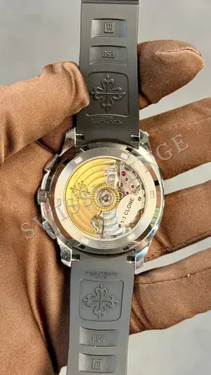 Patek Philippe Aquanaut "Chronograph Pembe Altın Gri Kordon" — 7. görsel