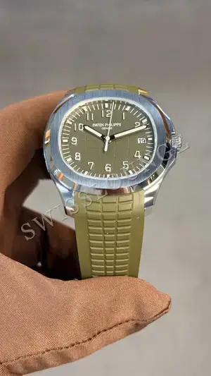 Patek Philippe Aquanaut "Haki Yeşil Kadran Çelik Kasa" — 4. görsel