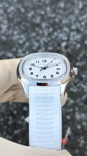 Patek Philippe Aquanaut "Luce" 5267 No. 02 No. 02 — 4. görsel