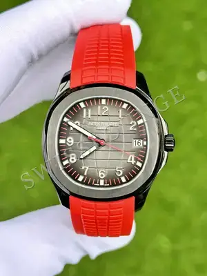 Patek Philippe Aquanaut "Singapore Edition" — 1. görsel