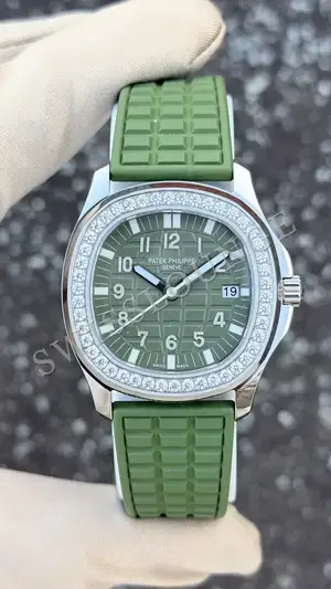 Patek Philippe Aquanaut "Yeşil" — 1. görsel