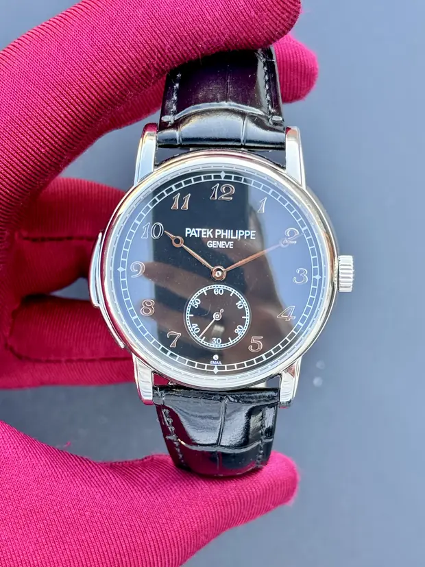 Patek Philippe Calatrava 5196P