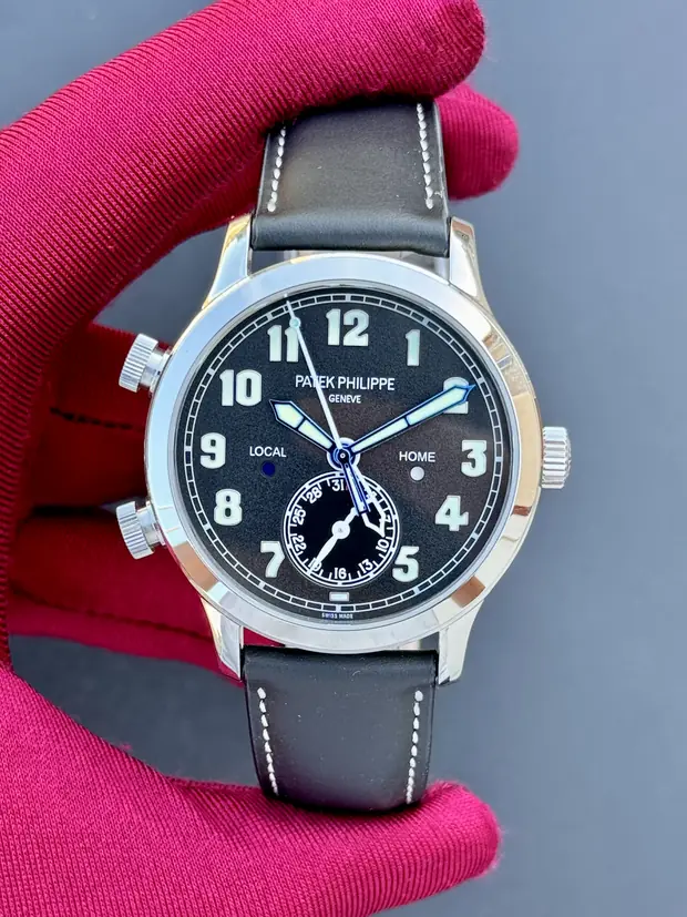 Patek Philippe Calatrava "Pilot Travel Time" 7234G