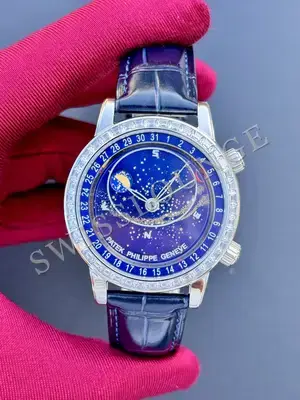 Patek Philippe Celestial Sky Moon "Taşlı Pembe Altın Çelik Kasa Mavi Kadran" 5102PR — 1. görsel