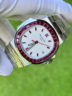 Patek Philippe Nautilus 40 mm "Çelik Jumbo Full Taşlı Bezel" — 3. görsel