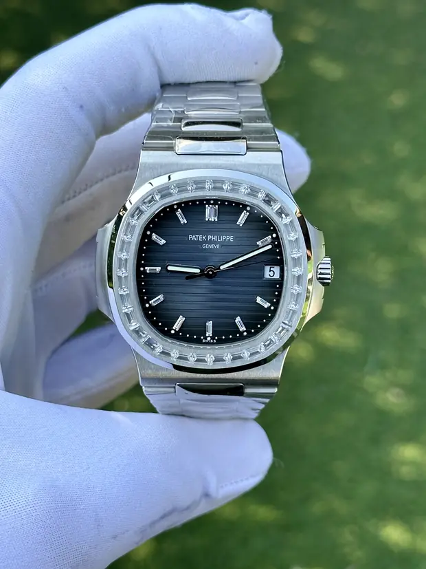 Patek Philippe Nautilus 5711-1A-010 No. 02