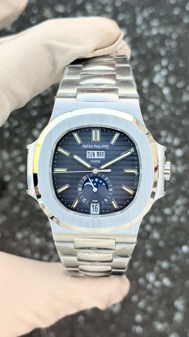 Patek Philippe Nautilus 5711-1A-010 No. 03