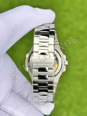 Patek Philippe Nautilus 5711 No. 02 — 7. görsel